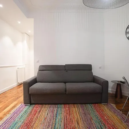 Apartament Large Flat At 2 Steps From The Eiffel Tower *